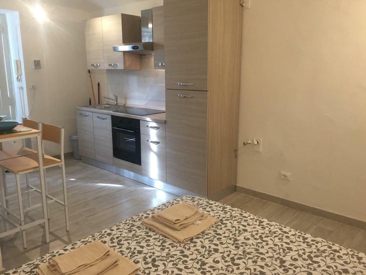 דירות טורינו Monolocale Via Berthollet 6 מראה חיצוני תמונה